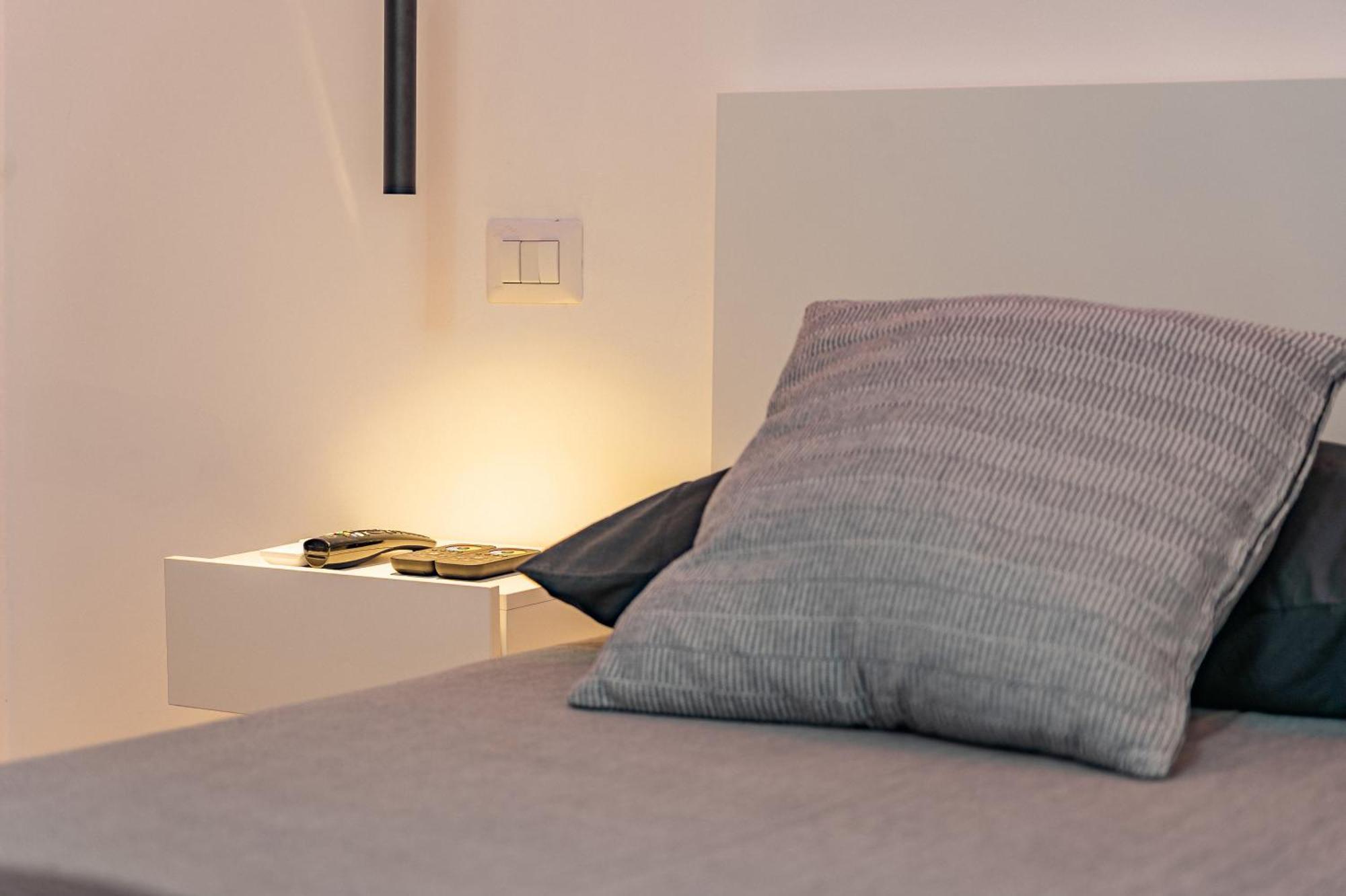 Exclusive Led House Garibaldi Fs Apartment Milan Exterior photo
